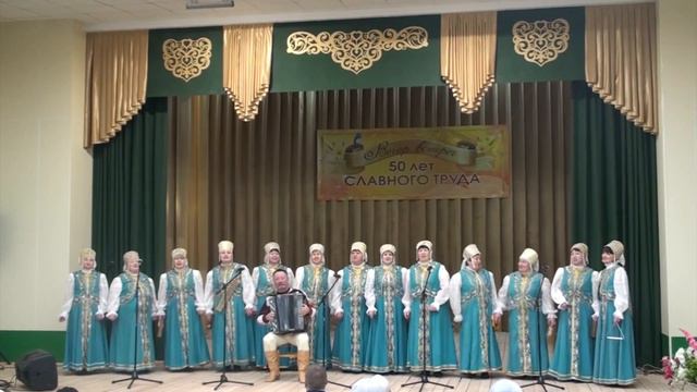 "КРАПИВА-ЛЕБЕДА", Ансамбль Русские узоры / Nettle-quinoa, the Sarafan Folk Ensemble смотреть онлайн