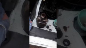 Прокачиваем гидроусилитель грузовика