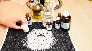 Как лечить трещины на пятках  | Как сделать пятки как у младенца в 60 лет