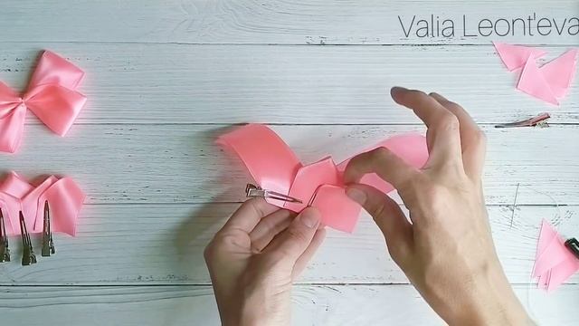 Бантики из атласной ленты 4см. / diy hair bows tutorial. смотреть онлайн