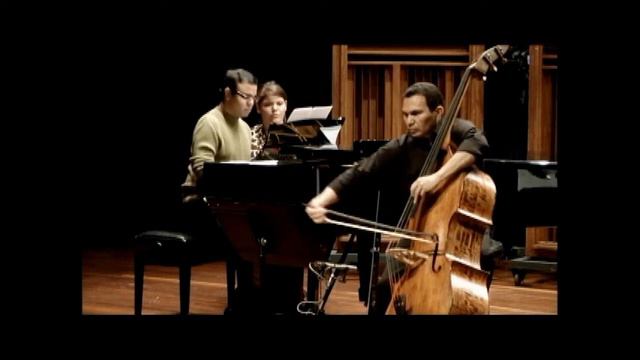 Robert Schumann, Fantasiestucke I - III смотреть онлайн