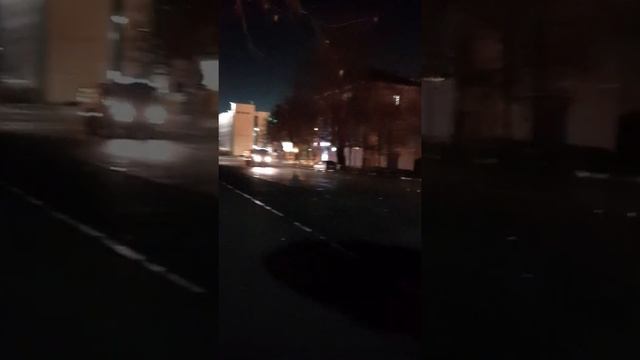 Пожар на центральном рынке. Работа пожарных Новороссийска. смотреть онлайн