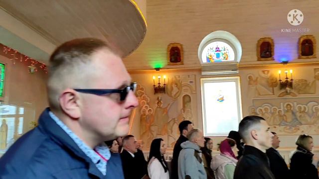 Курорт Трускавец365. Как встречали Пасху в Трускавце. Нафтуся.Праздник на Львівщині.В церкви беженц смотреть онлайн
