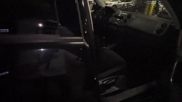 Фольцваген Тигуан 2011г черный