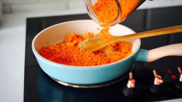 Чечевица с бататом и шпинатом. Vegan смотреть онлайн
