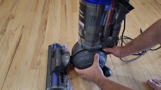 Costco - Dyson Ball Animal 2 Upright Vacuum - How To Unbox/ Assemble/+ Quick Review смотреть онлайн