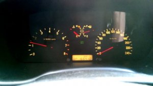 щиток приборов на сонате V