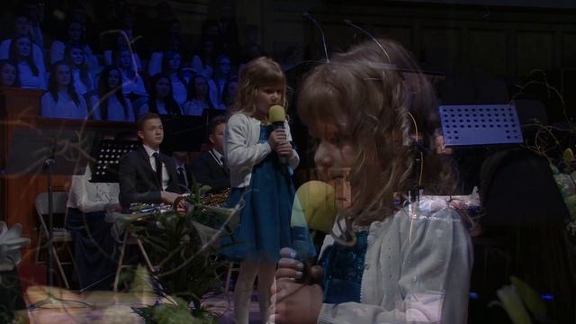 Полякова София - соло "Праздник Воскресенья" смотреть онлайн