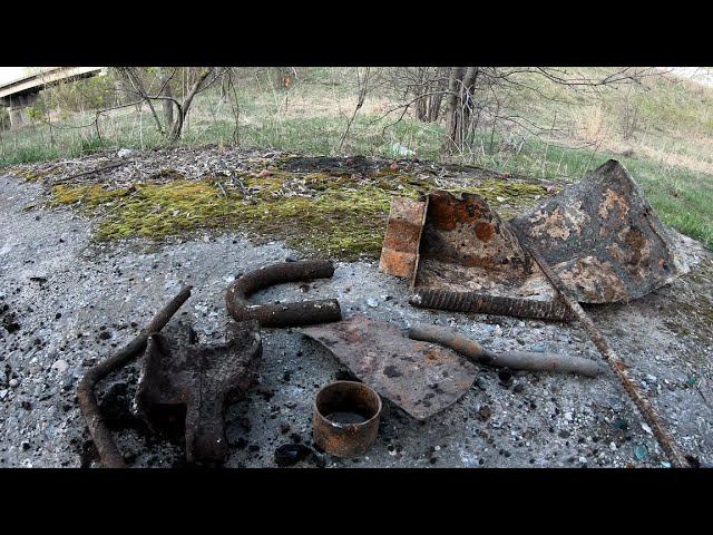 Меж двух мостов металлокоп. смотреть онлайн