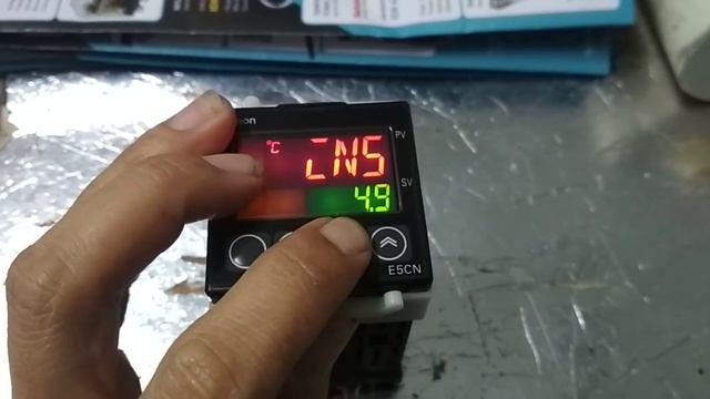 Offset Kalibrasi Omron E5CN смотреть онлайн