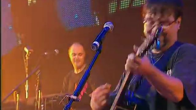 ДДТ - Эй, Ленинград, Петербург, Петроградище 12 ноября 2003 года смотреть онлайн