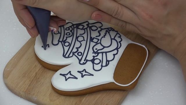 Новогодняя пряничная раскраска: мастер-класс Веры Черневич смотреть онлайн