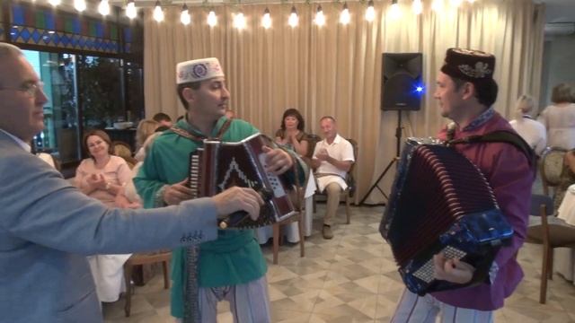 Республика Татарстан, город Казань. Выступление Ансамбля тюркской энтики и ремёсел «Риваять» 4 смотреть онлайн