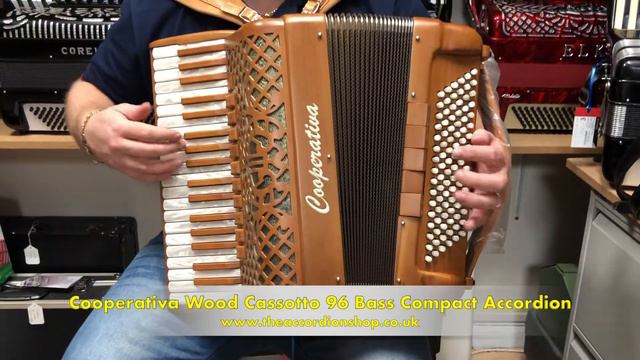 Cooperativa Wood Cassotto 96 Bass Compact Accordion смотреть онлайн