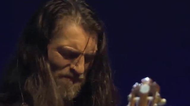 Estas Tonne - The Essence