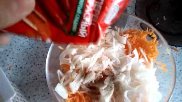 Сырое мясо в салате!!!! как такое возможно?