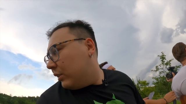 Кибер Челлендж! Попробуй повтори! Егорик против Алексея Столярова feat Дикий Даник и ЯЯНА! смотреть онлайн