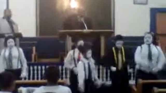 Set The Atomphere-First Grace M. B. Church Praise Dancer 2012 смотреть онлайн