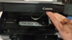 Принтер не видит не определяет картридж E05 E15 принтер не печатает что такое заглушка