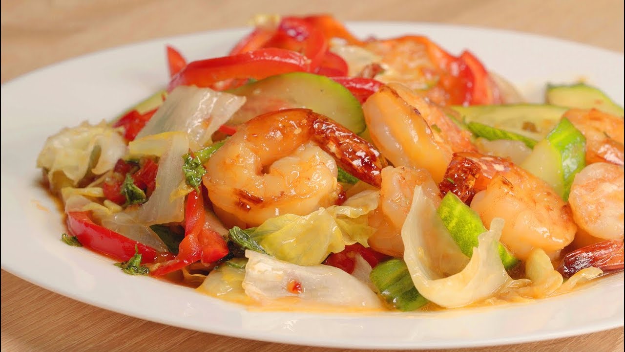 Теплый салат с креветками. смотреть онлайн