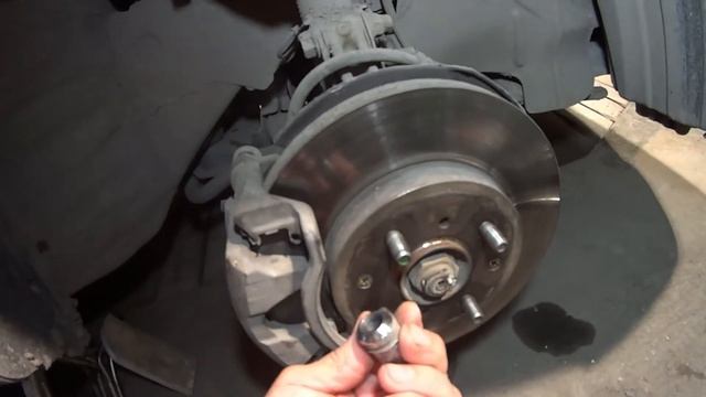 Размер шпилек на ступие хонда цивик! The size of the studs on the Honda civic hub! смотреть онлайн