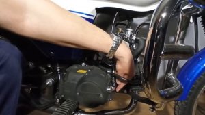 Мопед alpha rx, регулируем трос сцепления.