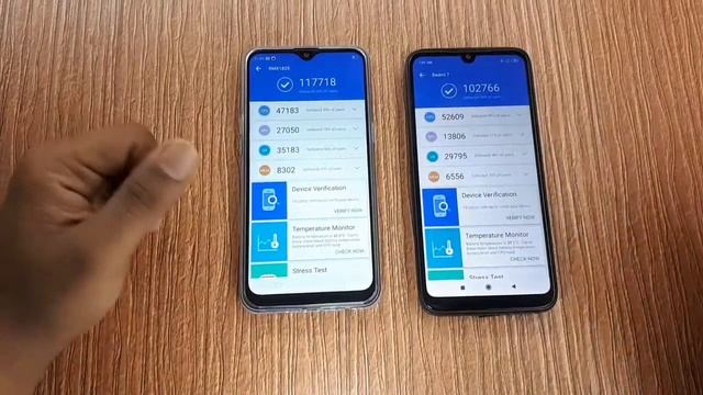 REALME 3 vs REDMI 7 AnTuTu Benchmark SPEED TEST смотреть онлайн