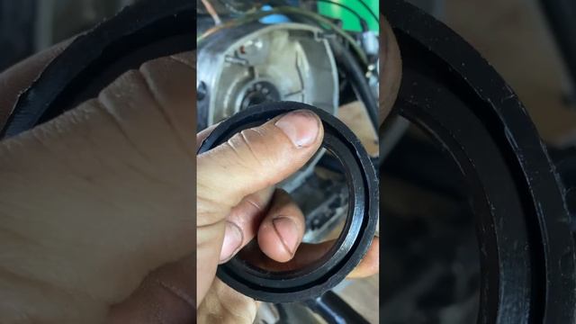 Снятие сцепления ЗАМЕНА САЛЬНИКА ДНЕПР МТ УРАЛ К750…? смотреть онлайн