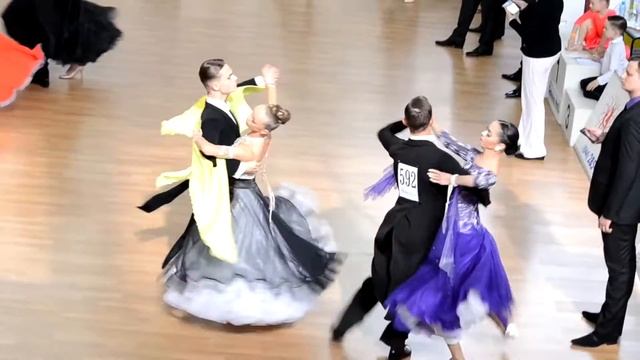 Каштаны Киева 2016 (микс) смотреть онлайн