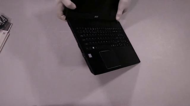 Unboxing TravelMate P259 WIN10 PRO i3-7130U/4GB/500HDD/IntHD 620/15.6' hands on (not a review) смотреть онлайн