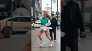 Малолетка Дура Дурой