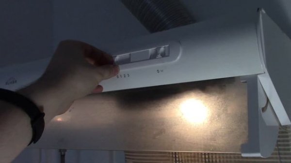 Вытяжка Elikor Davoline 60П-290-П3Л белый