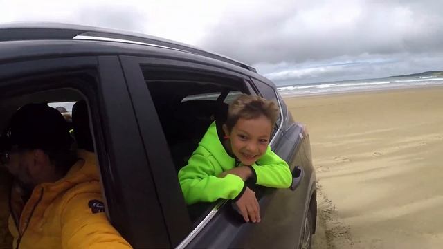 Самый безлюдный пляж. Tautuku. Новая Зеландия. смотреть онлайн