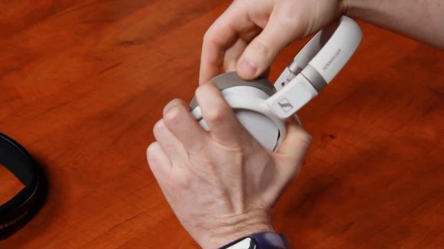Jak wymienić poduszki w słuchawkach Sennheiser? смотреть онлайн