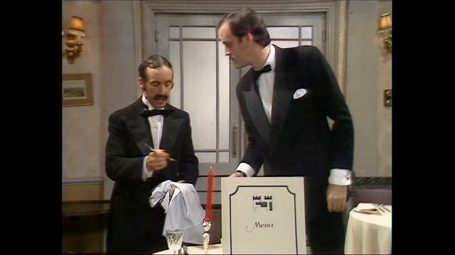 Fawlty Towers: Basil the waiter beater смотреть онлайн
