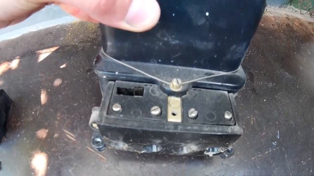 Старый однофазный счётчик электроэнергии смотреть онлайн