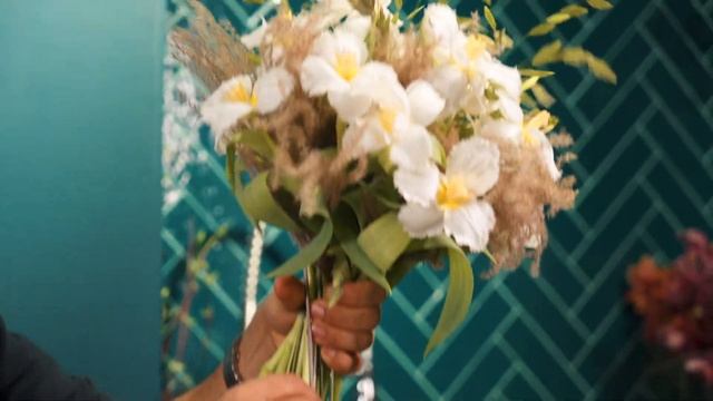 Тренды флористики 2020. Вывернутые тюльпаны смотреть онлайн