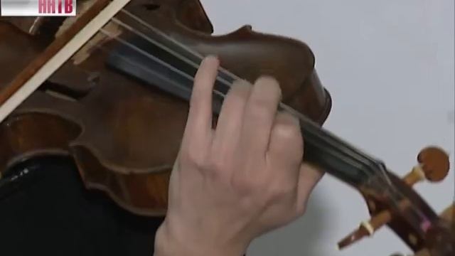 Спектакль, сочет. песочную анимацию, музыку и чтение вслух, представили в Русском музее фотографии смотреть онлайн