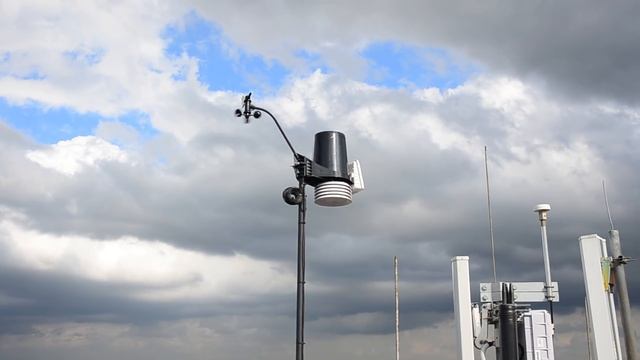 Метеостанция Davis Vantage Pro 2 смотреть онлайн
