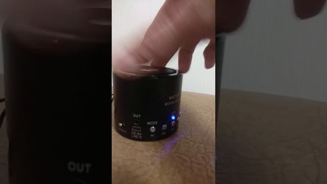 Портативная музыкальная колонка "WSTER" смотреть онлайн