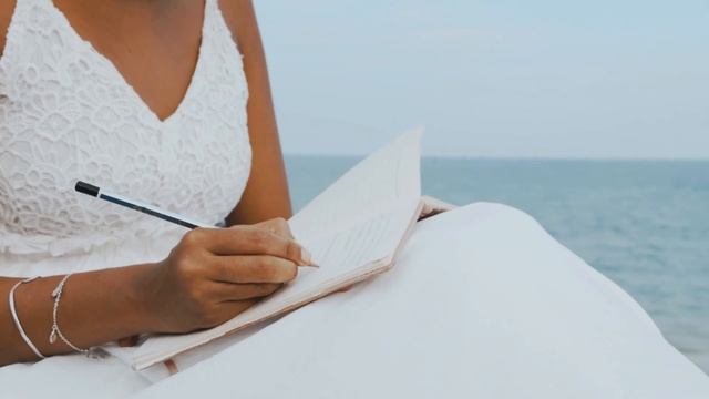Я вас люблю/Стихотворение Ирины Самариной - Лабиринт /Читает Татьяна К.С./СтихиЯ*** смотреть онлайн