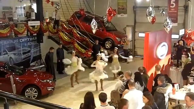 Киа в Екатеринбурге. Презентация Kia Optima. Шоу-балет Ч.2 смотреть онлайн