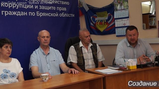 Сотрудник Полиции Чуть Не Задушил Водителя Такси!!! смотреть онлайн