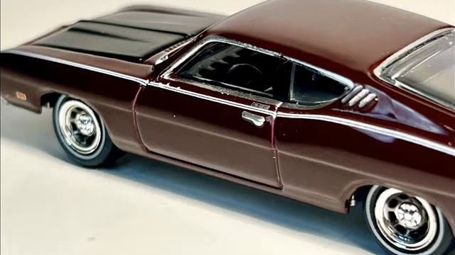 1:64 diecast 1969 Ford Torino Talladega смотреть онлайн