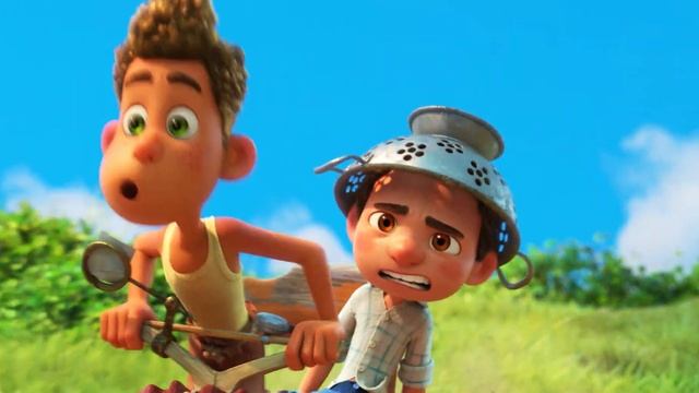 Disney and Pixar's Luca | Official Teaser Trailer смотреть онлайн