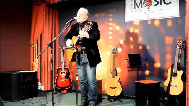 " Письма" автор-исполнитель:Юрий Колобов смотреть онлайн