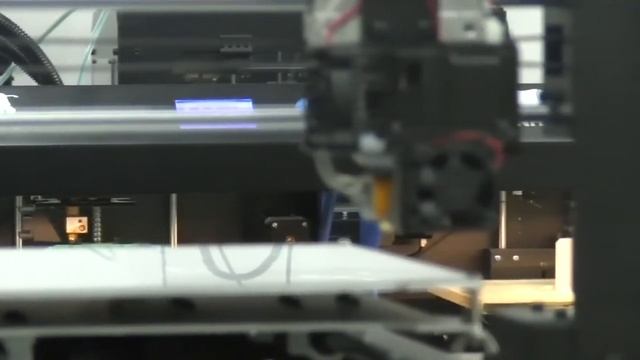 Wanhao duplicator i3 - первый запуск смотреть онлайн