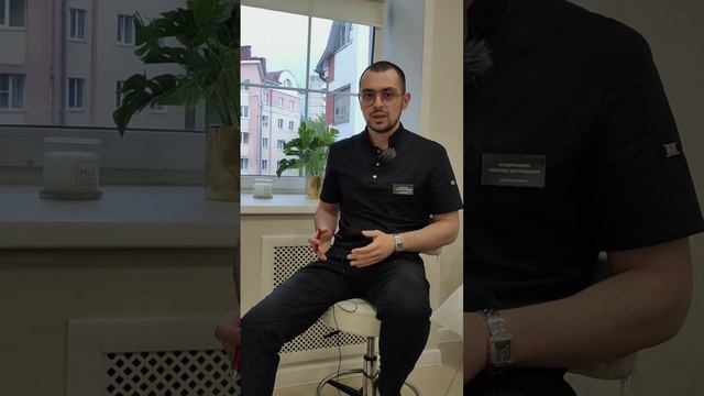 Почему опасно делать чистки? Лечите акне (угри) у грамотного врача! смотреть онлайн