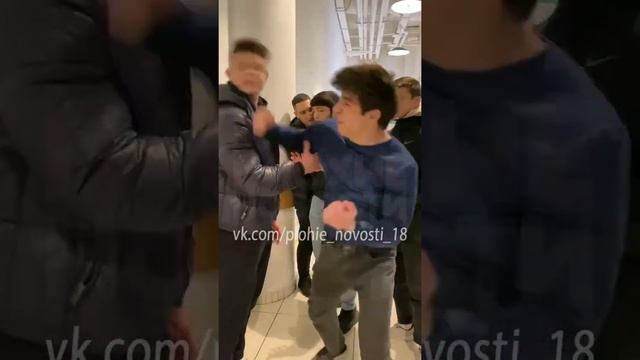 Хук с левой | ГЛУБОКИЙ НОКДАУН смотреть онлайн