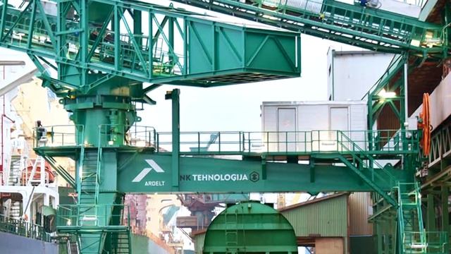 Литва начинает вводить эмбарго на белорусский экспорт. Как отреагирует Минск смотреть онлайн